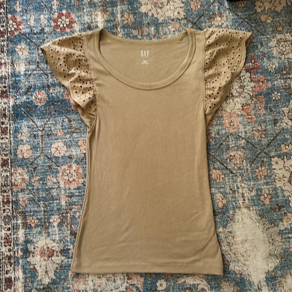 Gap tank top